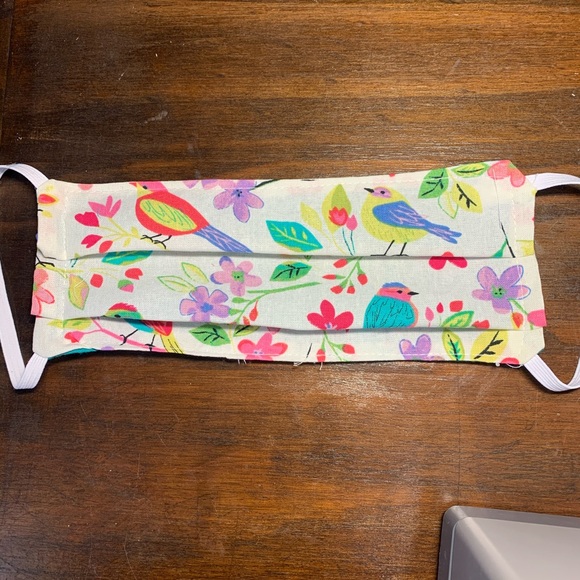 3 Adult Face Masks Cloth Reversible Washable - Picture 6 of 6